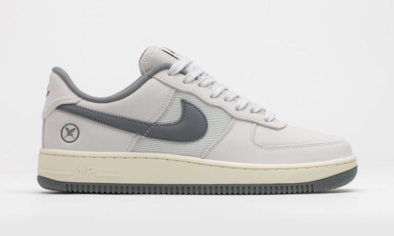 【2026年 秋 発売予定】堀米雄斗 × ナイキ SB × エア フォース 1 ロー “ホワイト/アイアングレー” (Yuto Horigome NIKE AIR FORDC 1 LOW “White/Iron Grey”) [IO8439-100]
