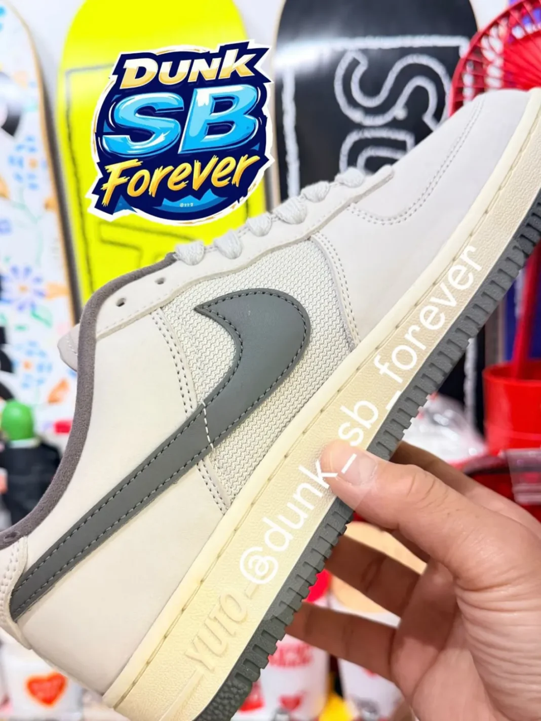 【2026年 秋 発売予定】堀米雄斗 × ナイキ SB × エア フォース 1 ロー “ホワイト/アイアングレー” (Yuto Horigome NIKE AIR FORDC 1 LOW “White/Iron Grey”) [IO8439-100]