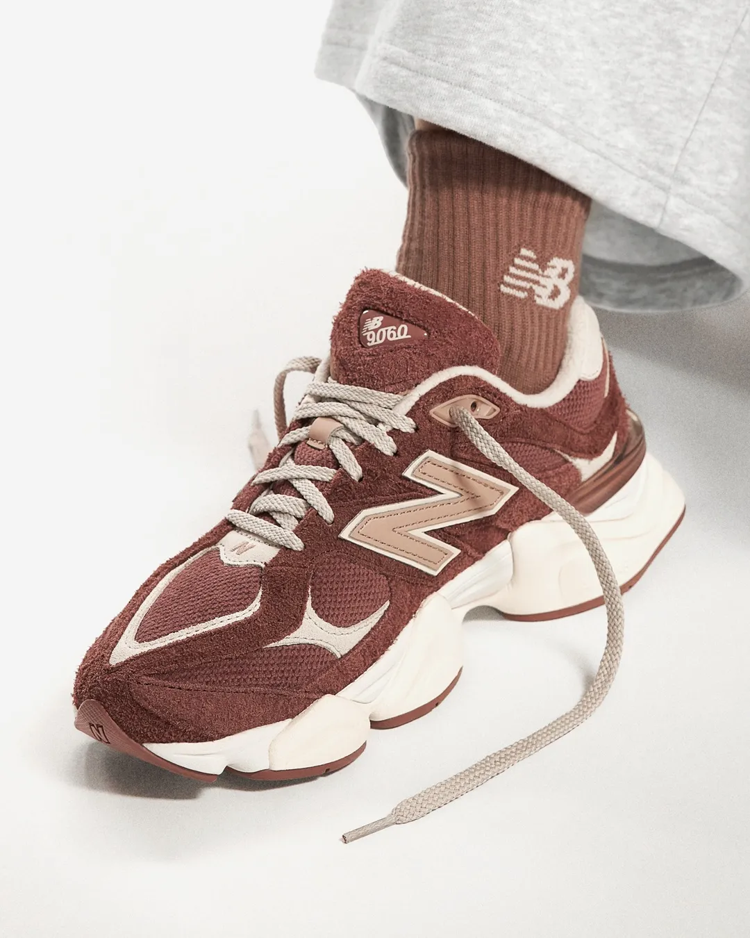 【2025年 10/10 発売】New Balance U9060 CCC “Brown” (ニューバランス) [U9060CCC]