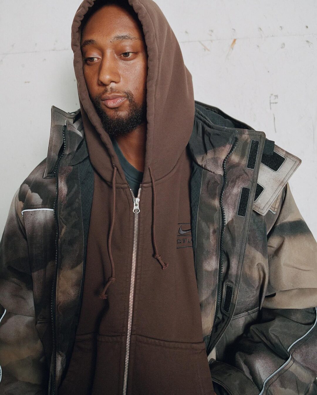 STUSSY × NIKE 2025 FW アパレルコレクションが2025年 10/10 発売予定 (ステューシー ナイキ 2025年 秋冬)