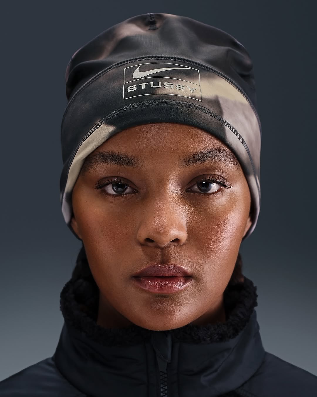 STUSSY × NIKE 2025 FW アパレルコレクションが2025年 10/10 発売予定 (ステューシー ナイキ 2025年 秋冬)