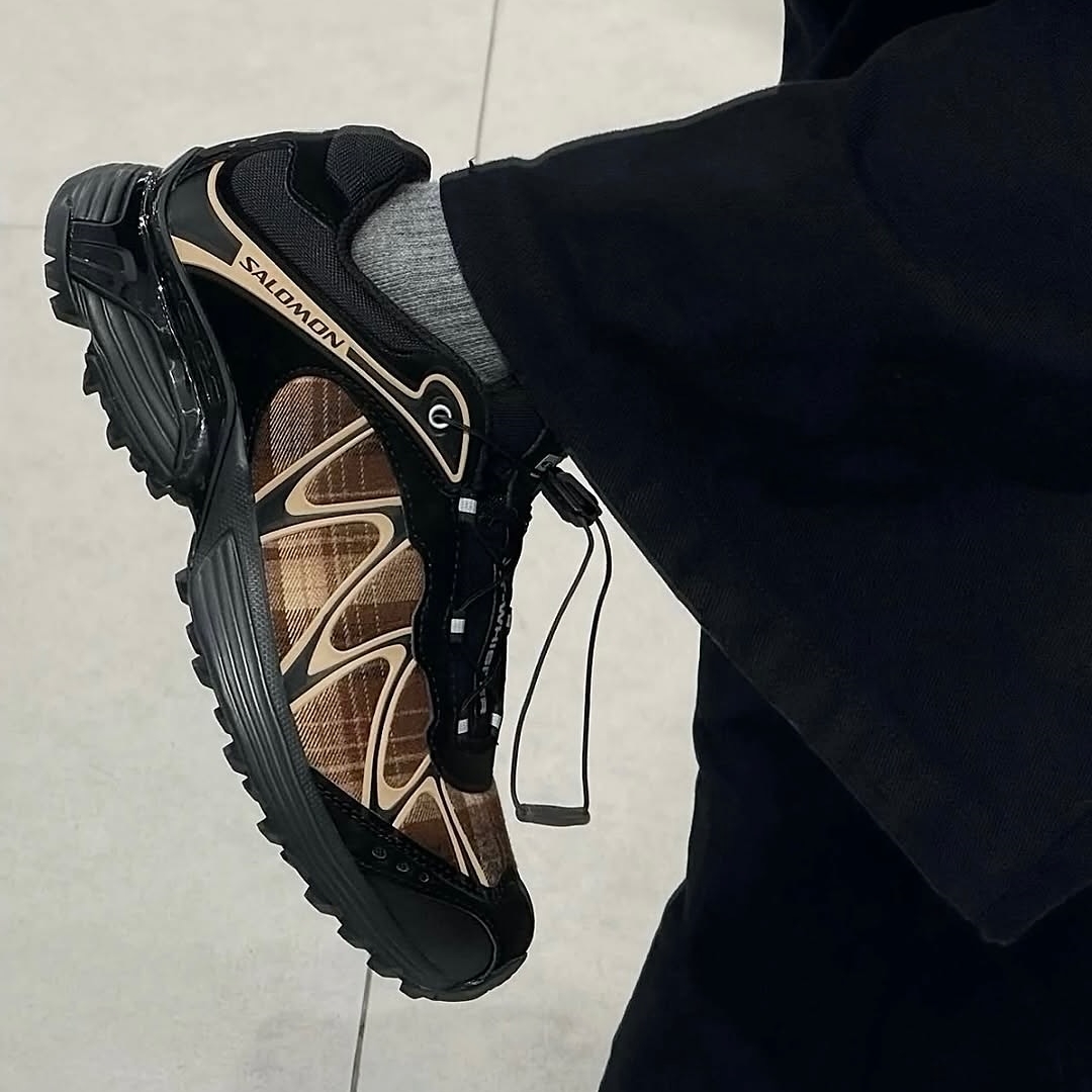 【2025年 12/5 発売】DOVER STREET MARKET {DSM} Exclusive / Salomon “HOLIDAY” (ドーバーストリートマーケット サロモン ホリデー) [L47793300/L47793400/L47793500]