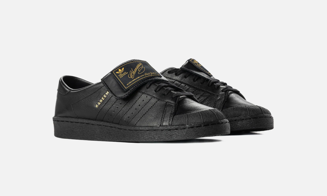 【一部海外発売 / 2025年 11/21 発売】Willy Chavarria × adidas Originals JABBAR LO “Core Black/Gold Metallic” (ウィリーチャバリア アディダス オリジナルス ジャバー ロー) [HQ4867]