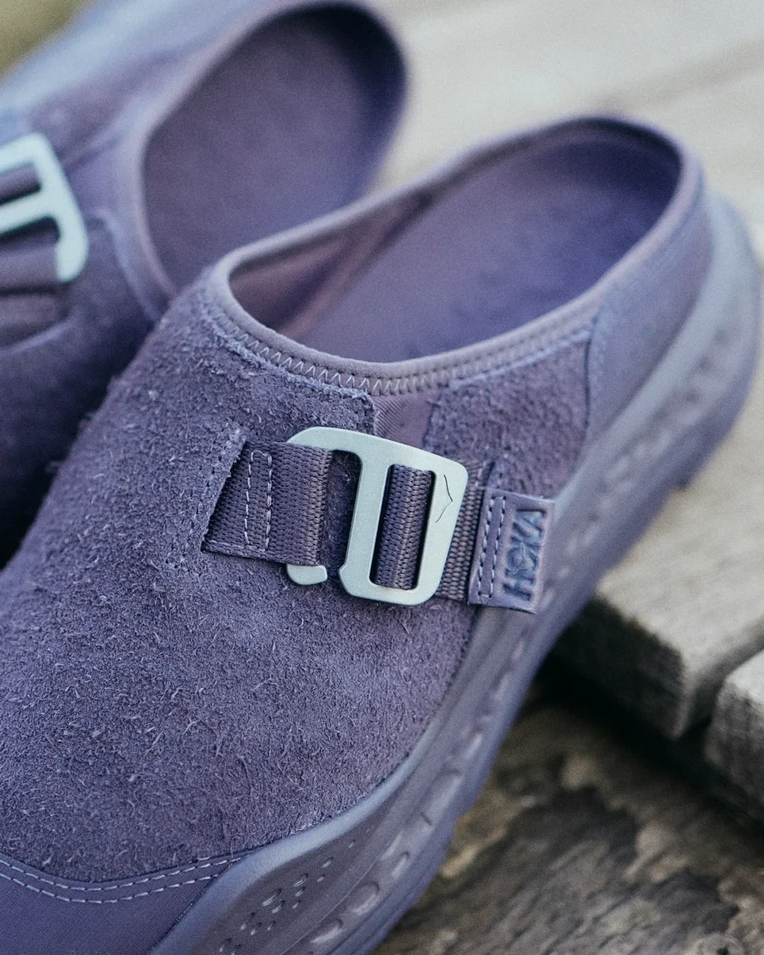 【2025年 12/1 発売】HOKA ORA PRIMO EXT “Antique Olive/Squid Ink” (ホカ オラ・プリモ) [1168973-AQLV/1168973-SSQ]