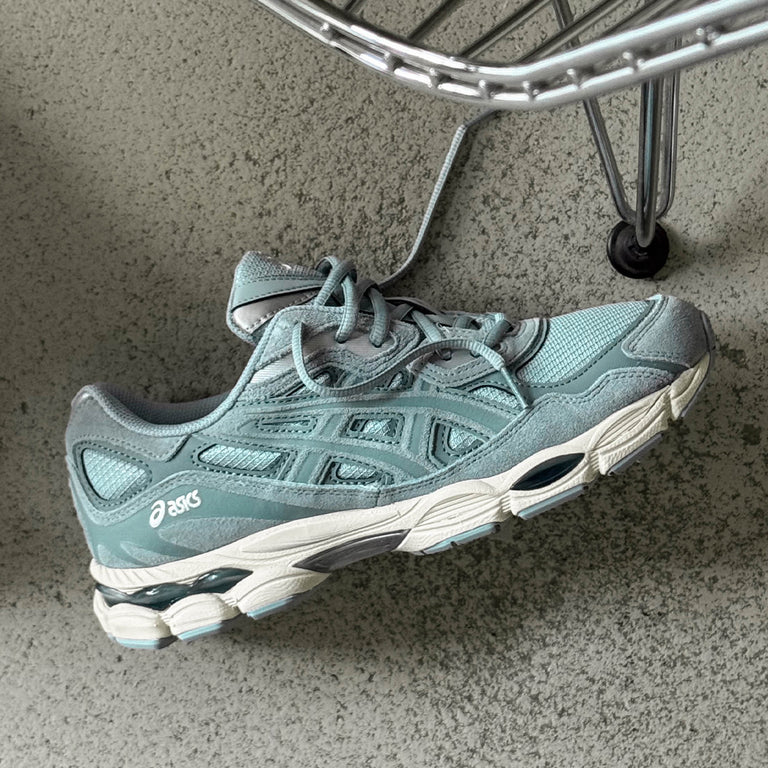 【2025年 発売】ASICS GEL-NYC “Dolphin Grey/Fjord Grey” (アシックス ゲル エヌワイシー) [1203A739.400]