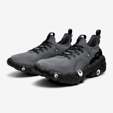 黒バージョンの 関西万博 ミャクミャク × THE MIZUNO ENERZY OSAKA EXPO2025が2025足限定で2025年 11/13~予約販売 (ミズノ)