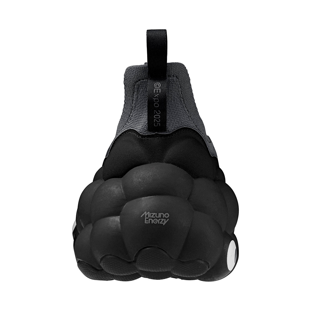 黒バージョンの 関西万博 ミャクミャク × THE MIZUNO ENERZY OSAKA EXPO2025が2025足限定で2025年 11/13~予約販売 (ミズノ)