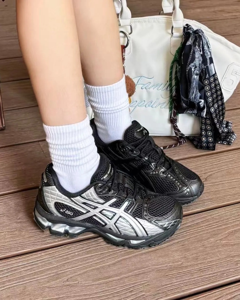 【2025年 発売】ASICS GEL-NIMBUS 10.1 “Black/Pure Silver” (アシックス ゲルニンバス) [1203A929.001]