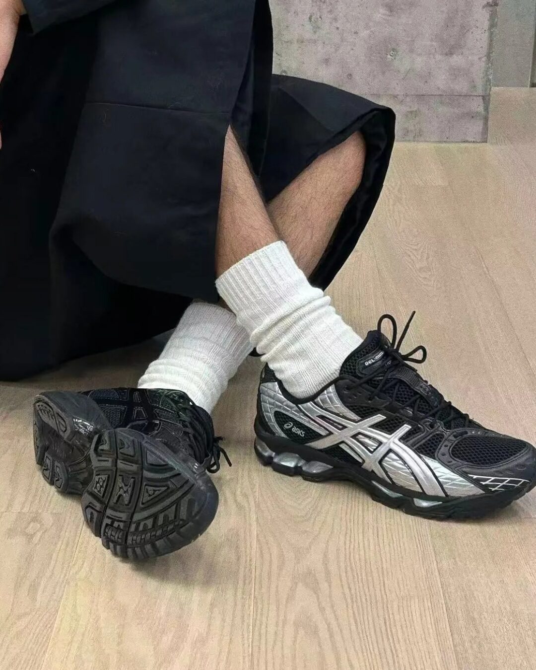 【2025年 発売】ASICS GEL-NIMBUS 10.1 “Black/Pure Silver” (アシックス ゲルニンバス) [1203A929.001]