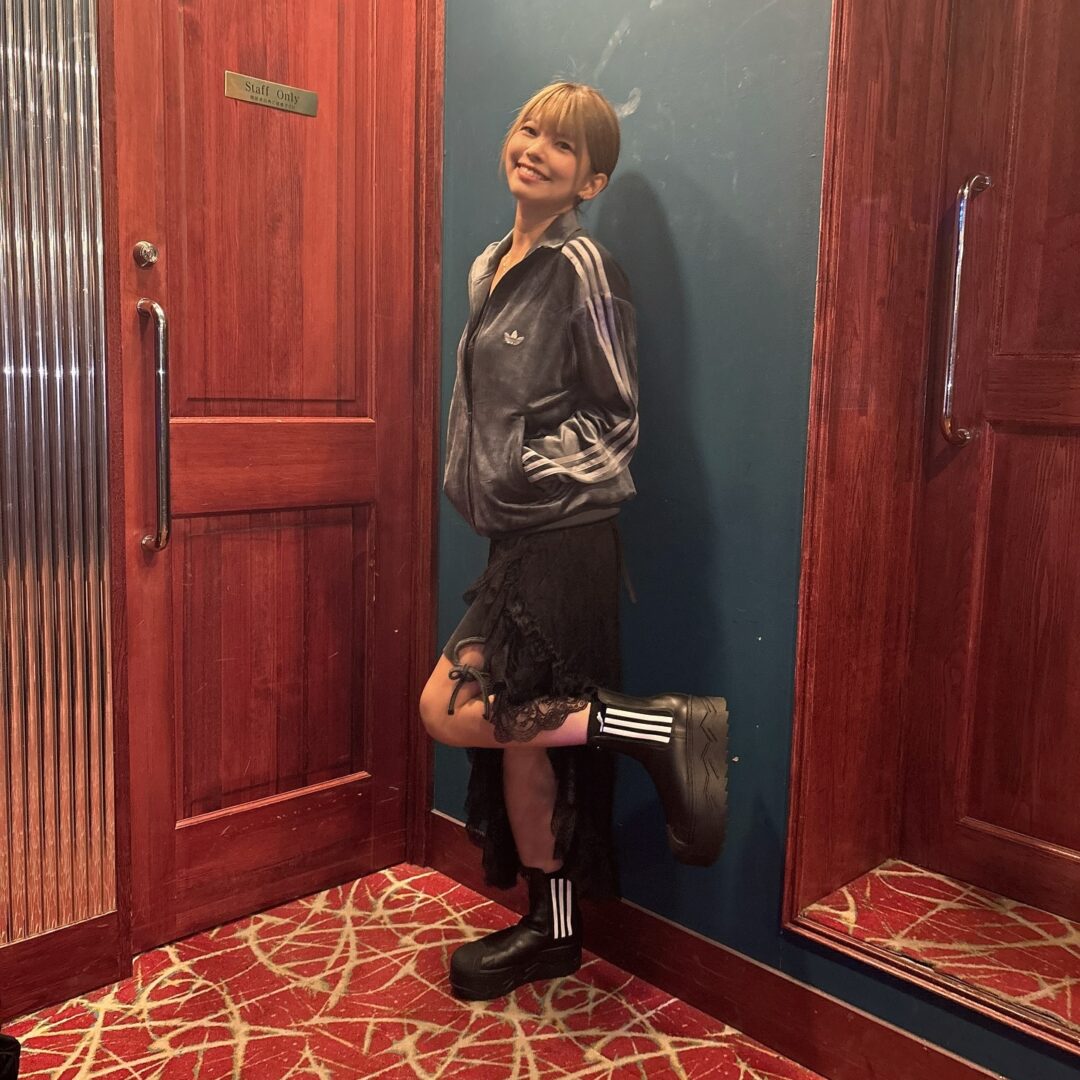 【2025年 11/22 発売予定】atmos pink x adidas Originals SSTR PF BOOTS “Black” (アトモス ピンク アディダス オリジナルス スーパースター ブーツ) [JQ6707]