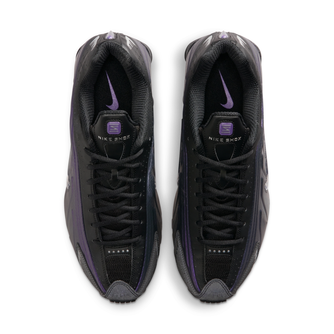 【2025年 12/10 発売】NIKE SHOX R4 “Black/Metallic Silver” (ナイキ ショックス “ブラック/メタリックシルバー”) [IO4546-002]