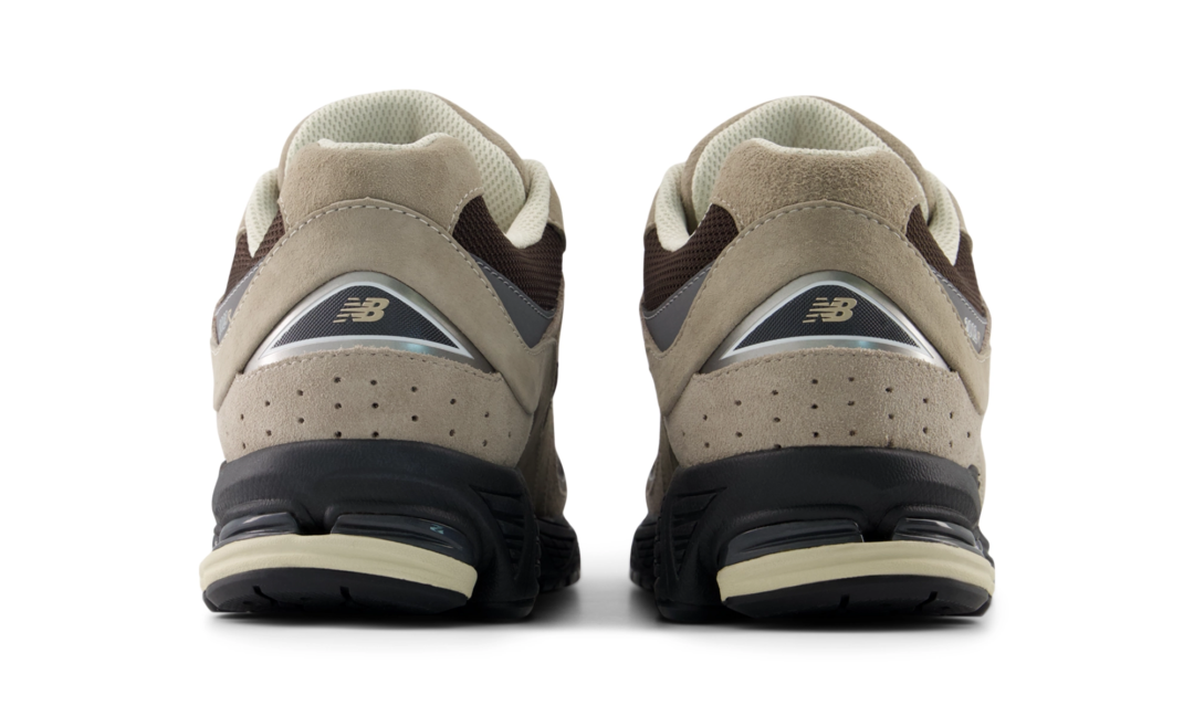 【2025年 発売】New Balance U2002 RO “Arid Stone/Black Coffee” (ニューバランス) [U2002RO]