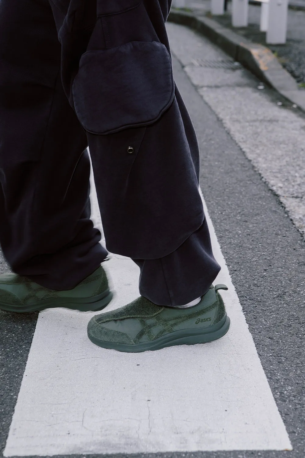 【BILLY’S EXCLUSIVE・2025年 11/8 発売】ASICS WALKING LIFEWALKER HERITAGE “Black/Kahki” (ビリーズ アシックス ライフウォーカー ヘリテージ) [1241A015.001/1241A015.300]