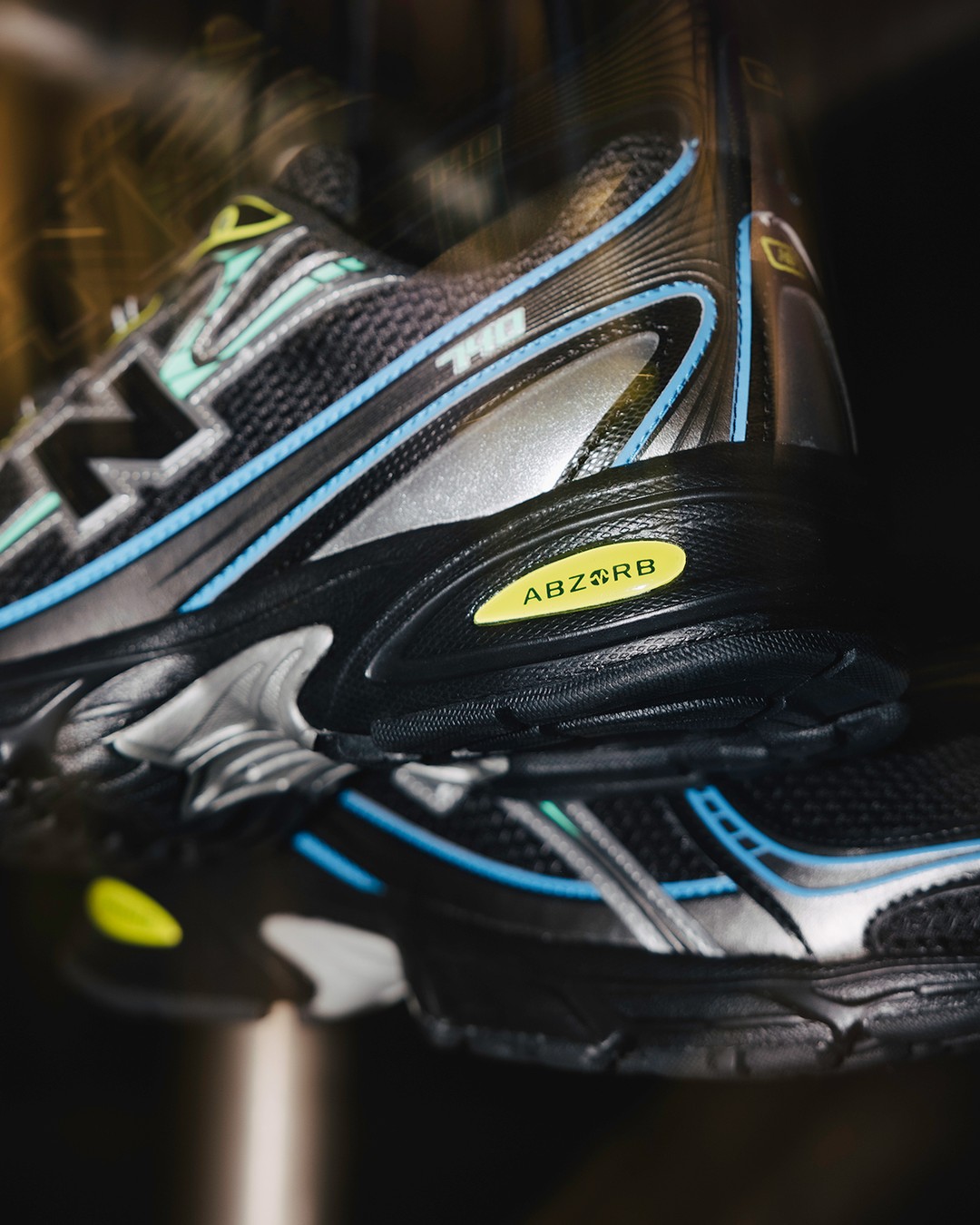 【2025年 12/1 発売】DTLR x New Balance 740 “Night Moves” (ニューバランス)