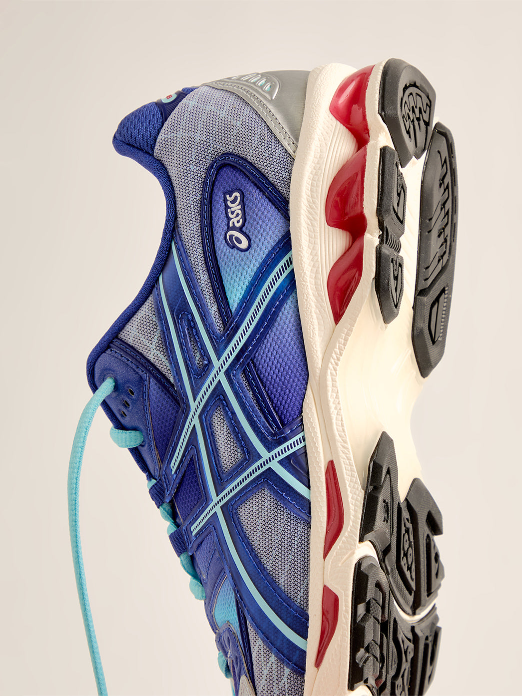 【2025年 11/14 発売】KITH x Marvel vs. Capcom x ASICS (キス マーベル ヴァーサス カプコン アシックス)