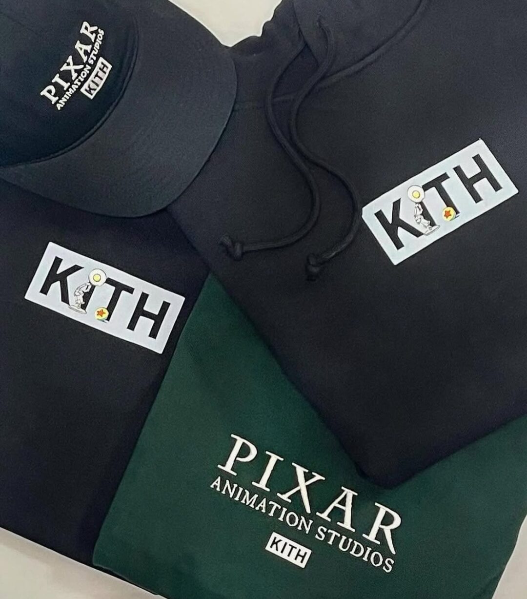 【2025年 12/5 & 12/12 発売】KITH x PIXAR コラボコレクション (キス ピクサー COLLECTION)