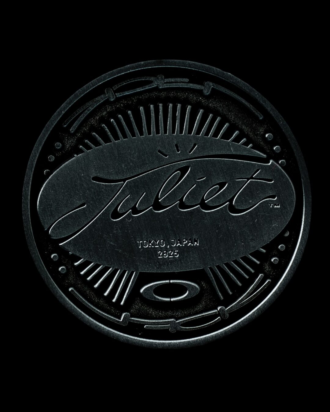 Travis Scott/Cactus Jack x Oakley “MUZM X-Metal Juliet”が2026年 発売予定 (トラヴィス・スコット/カクタスジャック オークリー)