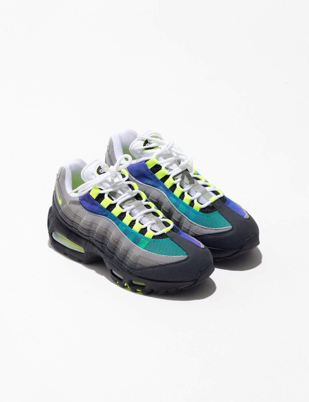 NIKE AIR MAX 95 “DUSK & MENTA” by lorenz.og (ナイキ エア マックス 95 ロレンツォ・フェデリチ)