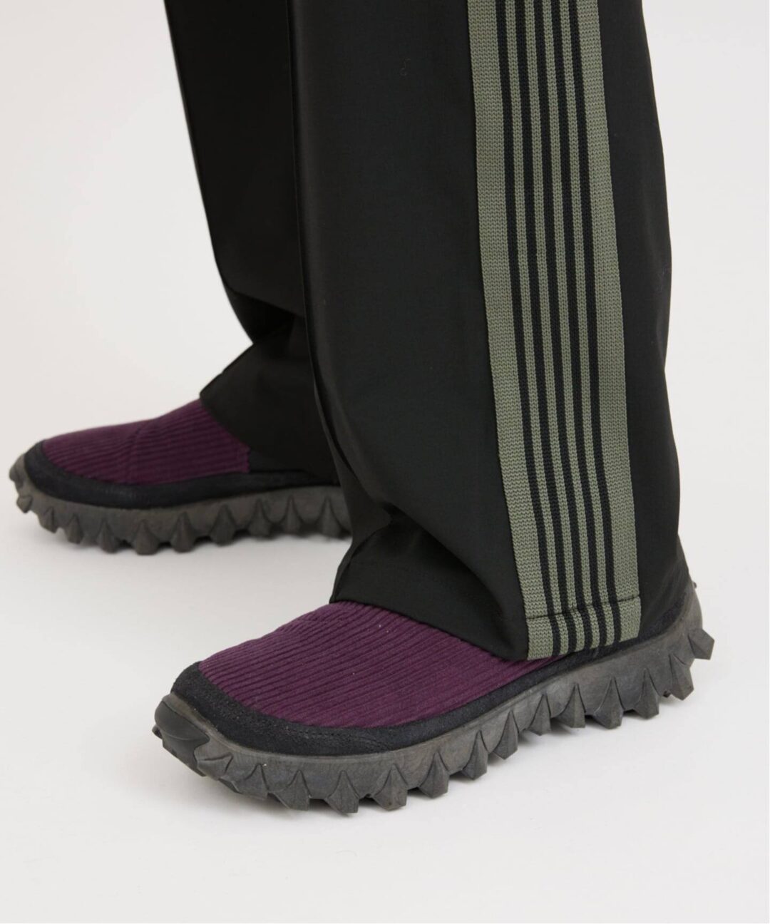 NEEDLES × JOURNAL STANDARD 2025 FW 別注 “トラック スラックス”が12月上旬 発売 (ニードルズ ジャーナルスタンダード)