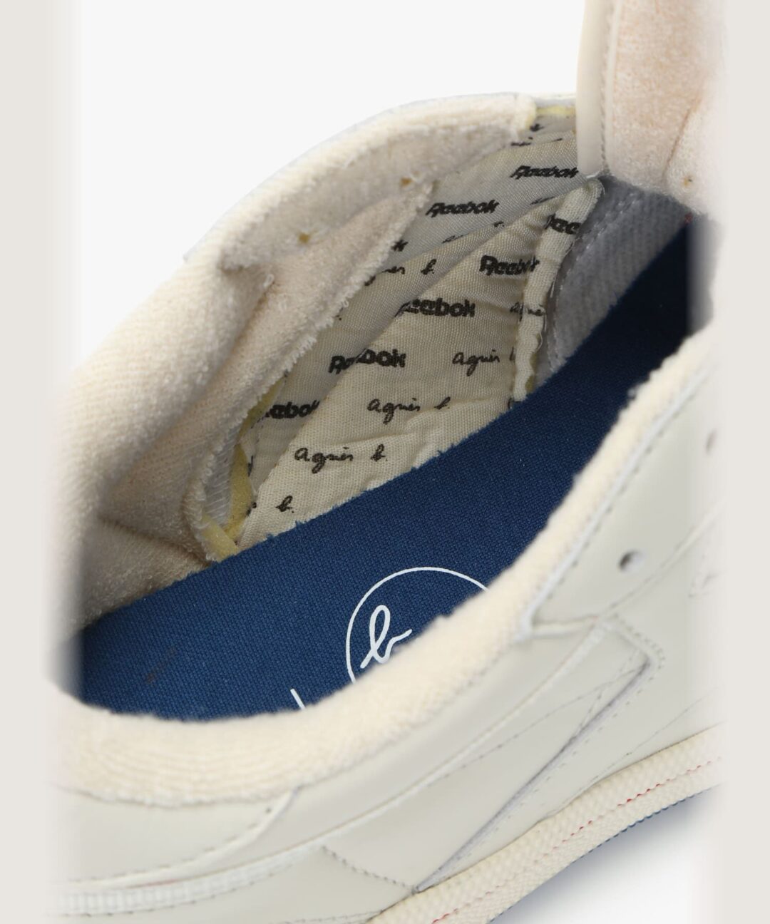 【2025年 12/5 発売】agnes b × REEBOK CLUB C 85 VINTAGE (アニエスベー リーボック クラブ C ビンテージ) [930EAS190000]