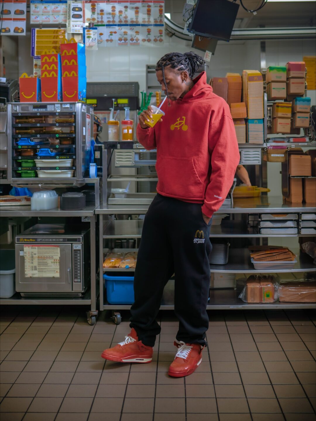 Nigel Sylvester x McDonald’s “Employee of the Month”が海外 2025年 12/5 発売 (ナイジェル・シルベスター マクドナルド “エンプロイー・オブ・ザ・マンス”)