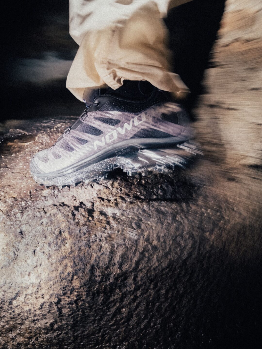 【2025年 11/21 発売】Supply Store x Salomon XT-4 OG “SUPPLY” (サプライ サロモン)