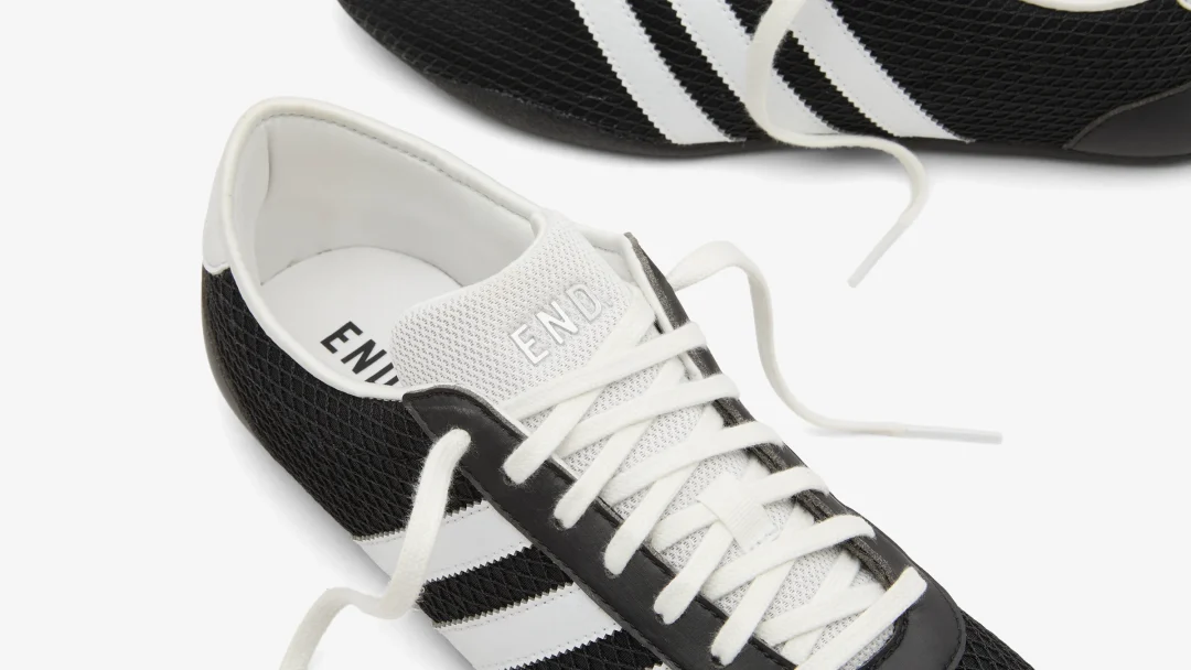 【2025年 11/14 発売】END. x adidas Originals W TOKYO “Core Black/Crystal White” (エンド アディダス オリジナルス トーキョー “ブラック/ホワイト”) [JR2025]