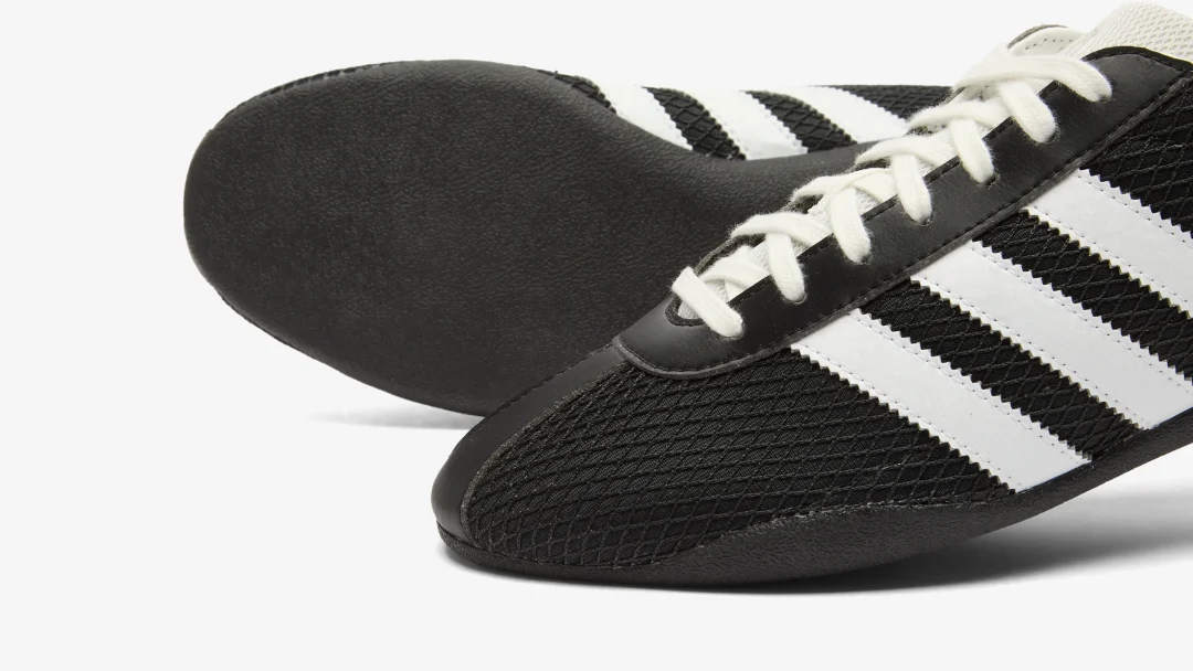 【2025年 11/14 発売】END. x adidas Originals W TOKYO “Core Black/Crystal White” (エンド アディダス オリジナルス トーキョー “ブラック/ホワイト”) [JR2025]