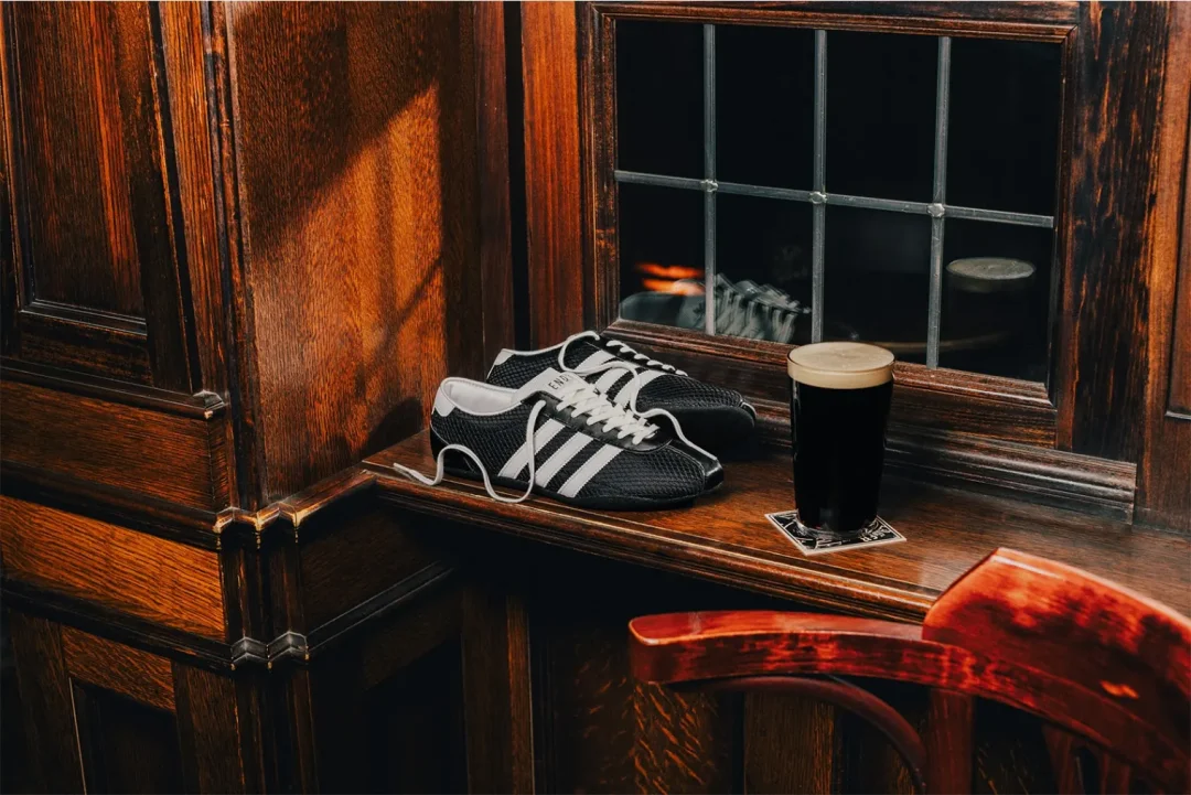 【2025年 11/14 発売】END. x adidas Originals W TOKYO “Core Black/Crystal White” (エンド アディダス オリジナルス トーキョー “ブラック/ホワイト”) [JR2025]