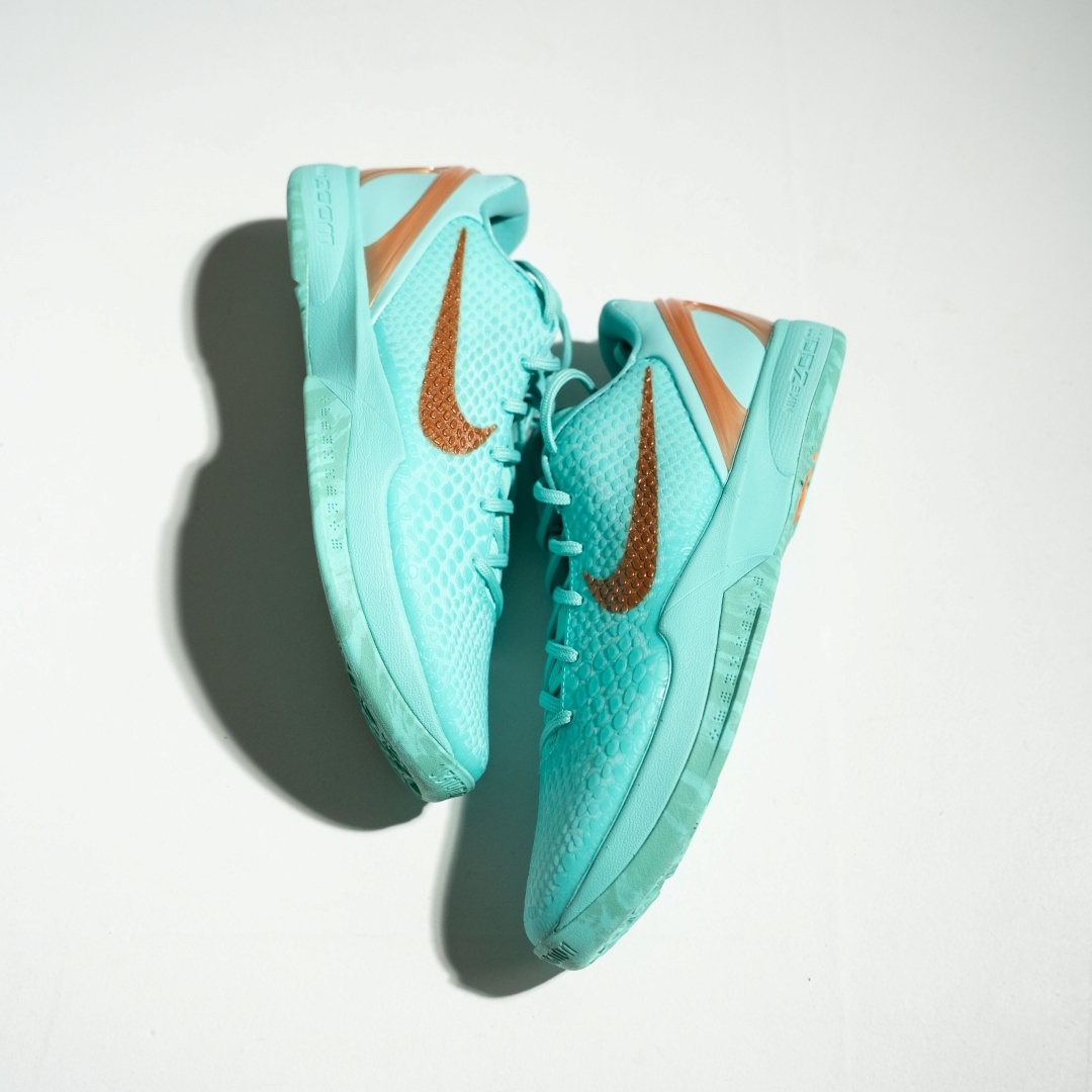 【2025年末 発売予定】Jalen Brunson x NIKE KOBE 6 PROTRO “Statue of Liberty” (ジェイレン・ブランソン ナイキ コービー 6 プロトロ “スタチュー・オブ・リバティ”) [IQ5774-300]