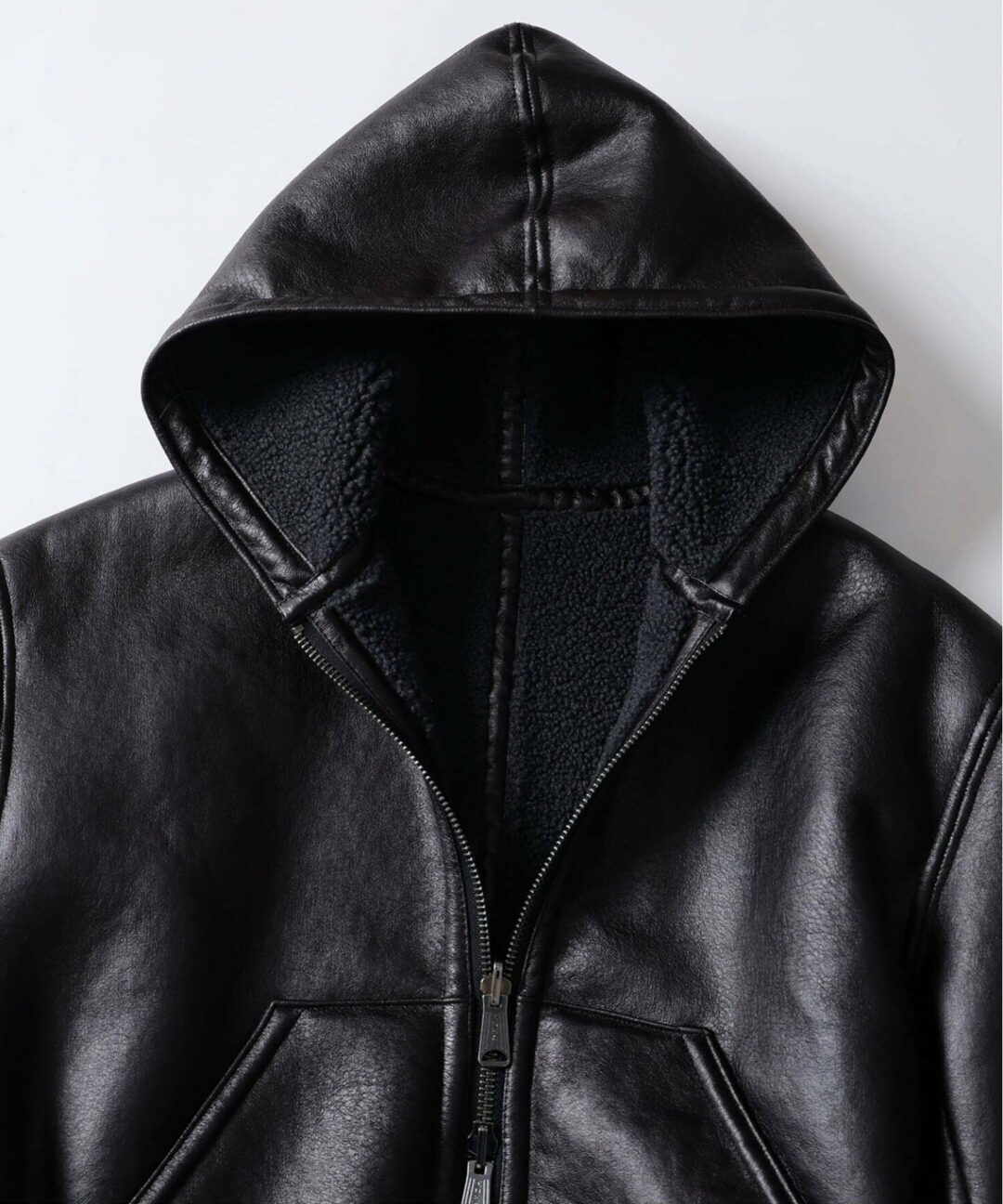 JOURNAL STANDARD relume 2025 FW “フェイクムートン リバーシブル フーディ ブルゾン”が12月下旬 発売 (ジャーナルスタンダード レリューム)