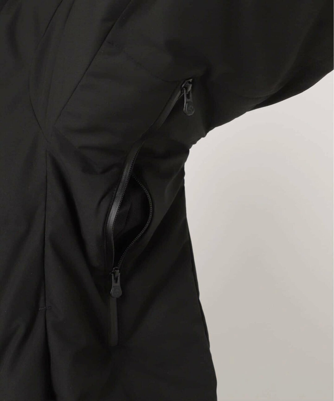 EDIFICE × DESCENTE ALTERRAIN 2025 FW 別注 水沢ダウンジャケット「MOUNTAINEER/マウンテニア」が11月下旬 発売 (エディフィス デサント オルテライン)