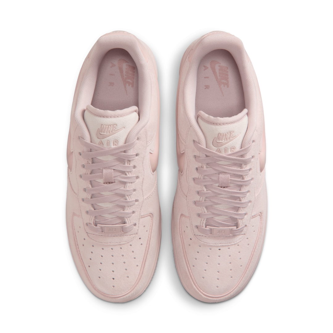 【2025年末 発売予定】NIKE W AIR FORCE 1 LOW “Silt Red/Particle Pink” (ナイキ エア フォース ロー “シルトレッド/パーティクルピンク”) [HV4406-601]