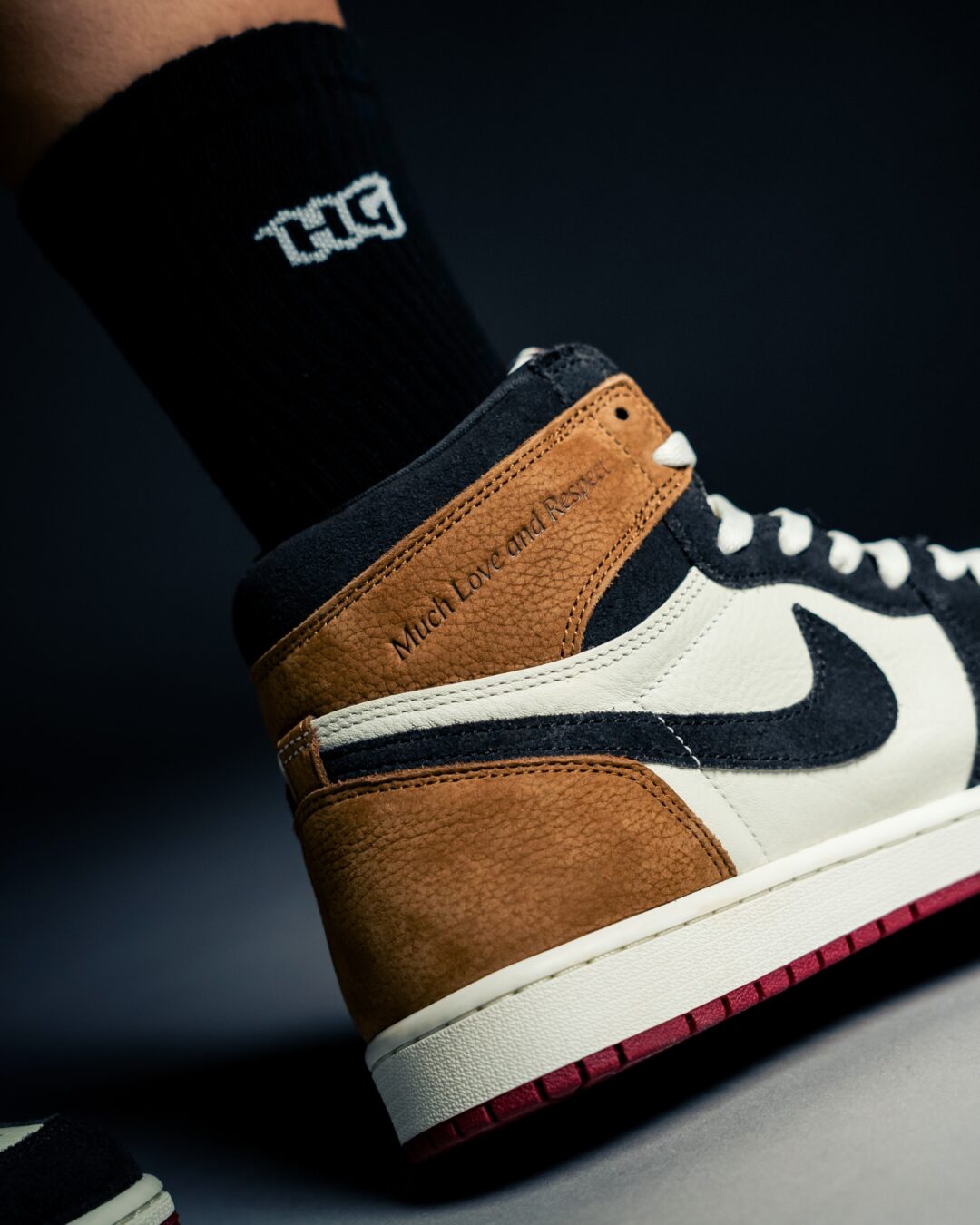 【2026年 7/2 & 8/1 発売予定】NIKE AIR JORDAN 1 HIGH OG “Love The Game” (ナイキ エア ジョーダン 1 ハイ “ラブ ザ ゲーム”) [DZ5485-201]