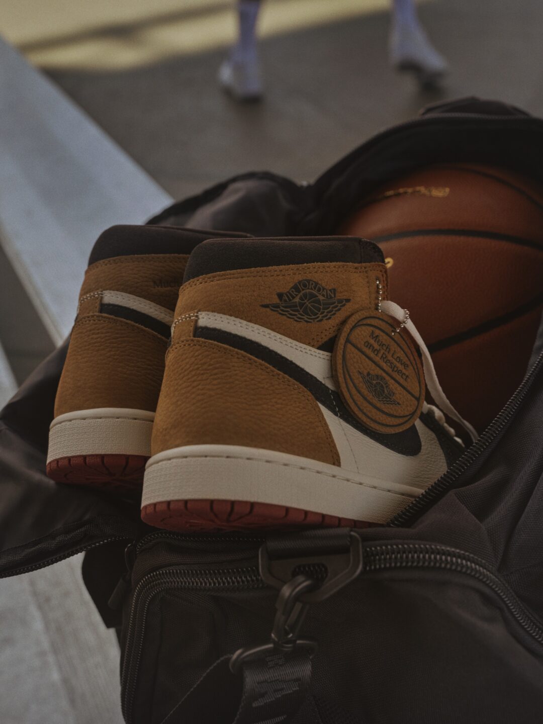【2026年 7/2 & 8/1 発売予定】NIKE AIR JORDAN 1 HIGH OG “Love The Game” (ナイキ エア ジョーダン 1 ハイ “ラブ ザ ゲーム”) [DZ5485-201]