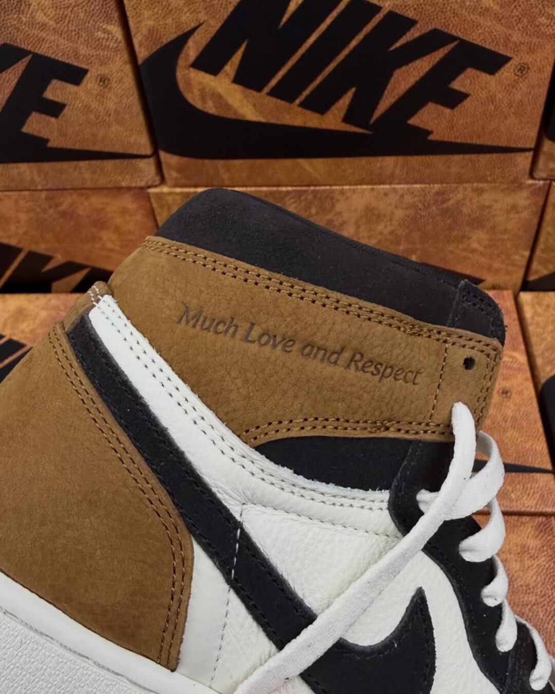 【2026年 7/2 & 8/1 発売予定】NIKE AIR JORDAN 1 HIGH OG “Love The Game” (ナイキ エア ジョーダン 1 ハイ “ラブ ザ ゲーム”) [DZ5485-201]