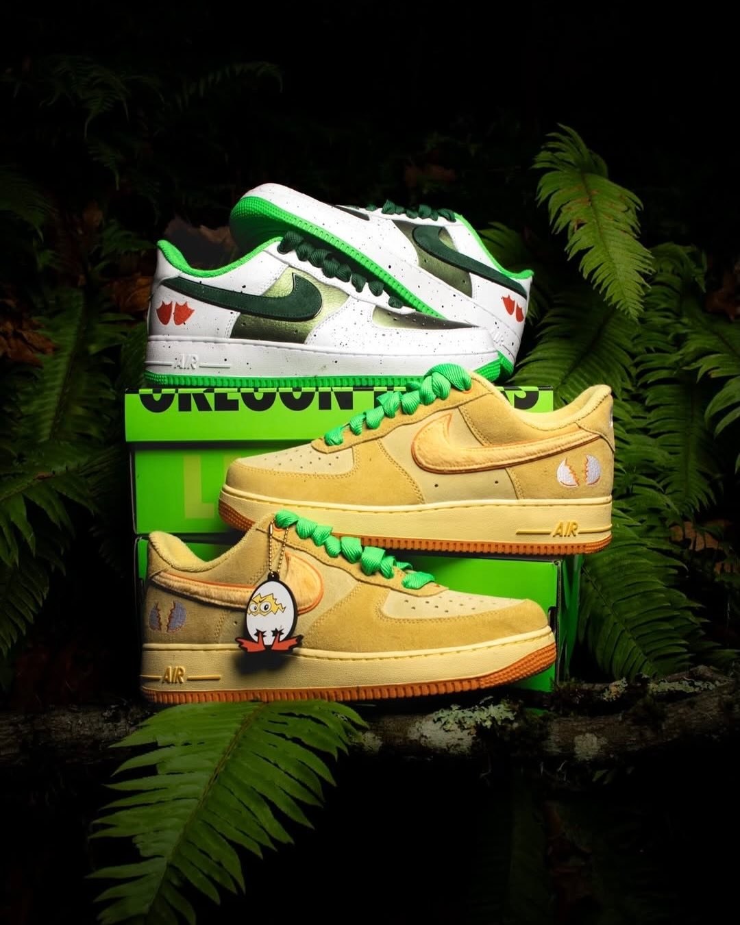 【2025年 11/27 発売】Division Street x NIKE AIR FORCVE 1 LOW “Ducks of a Feather” (ディヴィジョン・ストリート ナイキ エア フォース ロー “ダックス オブ ア ファーザー”) [IU7613-100/IU7612-700]