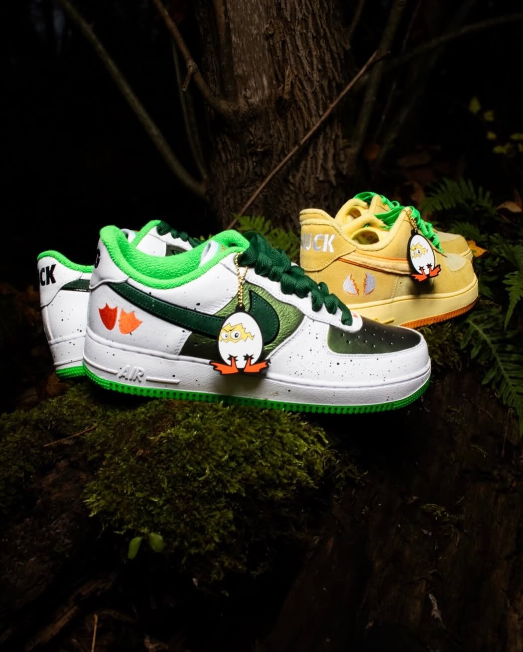 【2025年 11/27 発売】Division Street x NIKE AIR FORCE 1 LOW “Ducks of a Feather” (ディヴィジョン・ストリート ナイキ エア フォース ロー “ダックス オブ ア ファーザー”) [IU7613-100/IU7612-700]