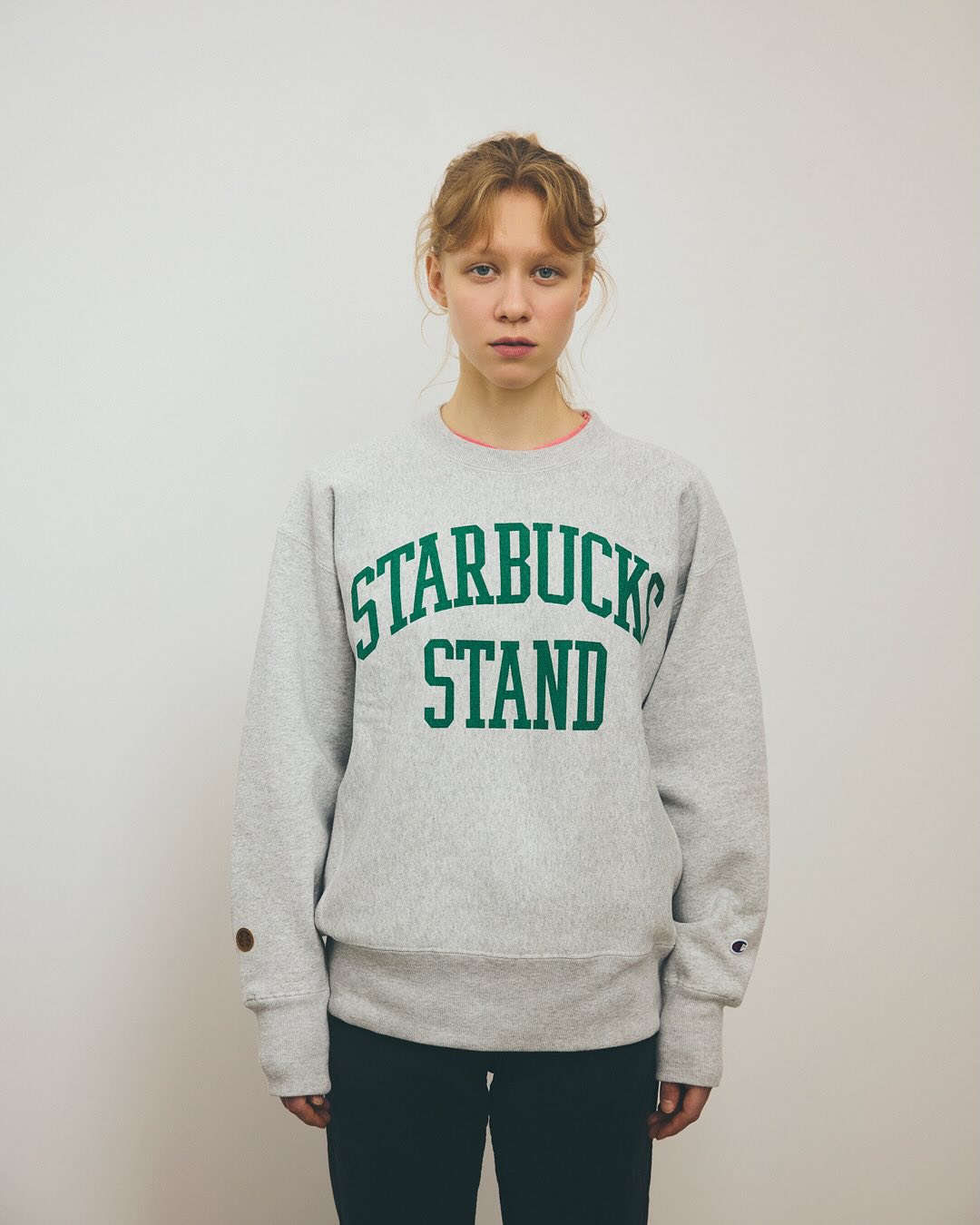 チャンピオン × スターバックス × ビームス「Champion for STARBUCKS STAND by BEAMS」が2025年 11/21 発売 (EXTRA Collection)