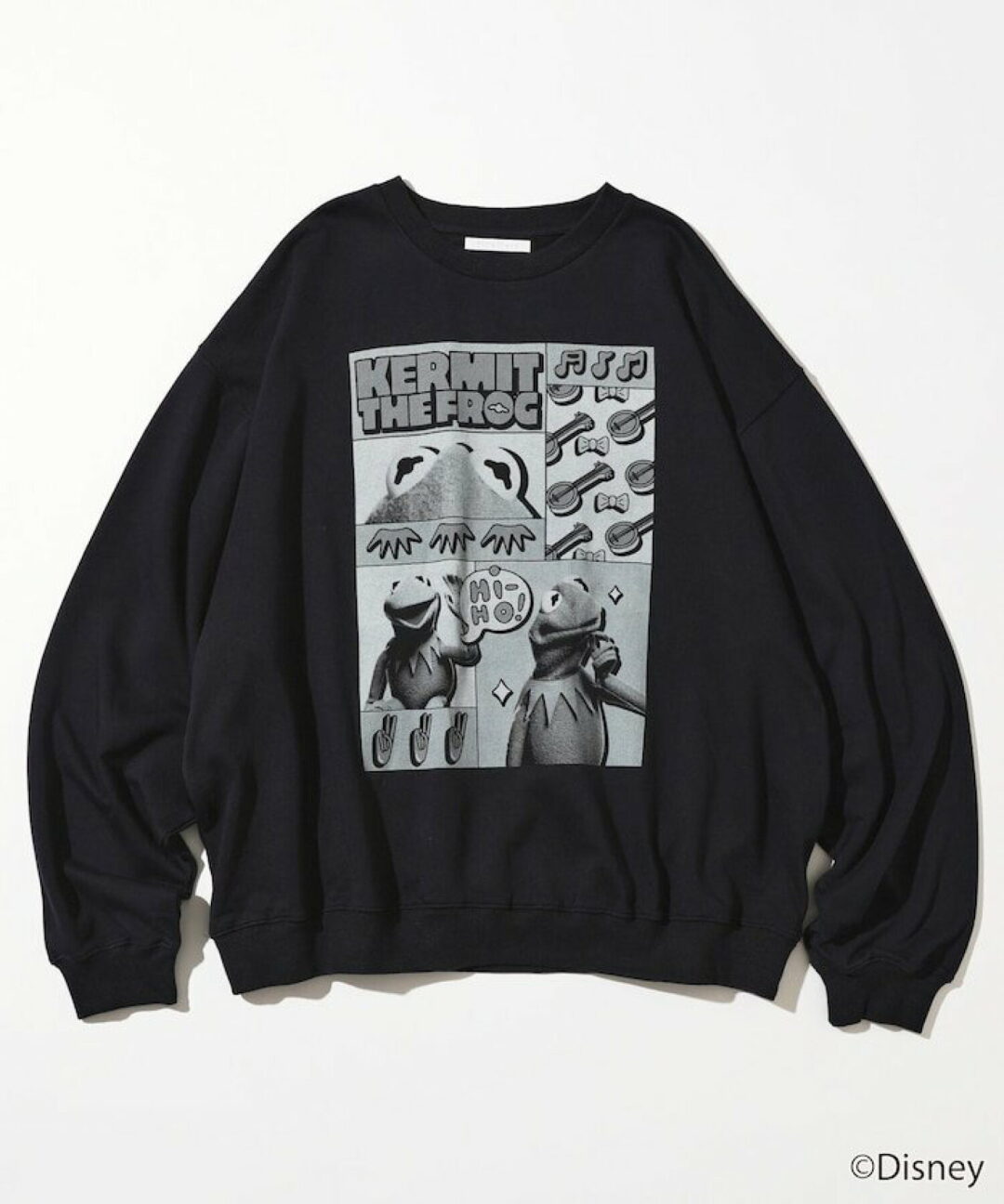 『カーミット・ザ・フロッグ』グラフィックプリントが目を引くクルーネックスウェットが発売 (The Muppets KERMIT THE FROG)