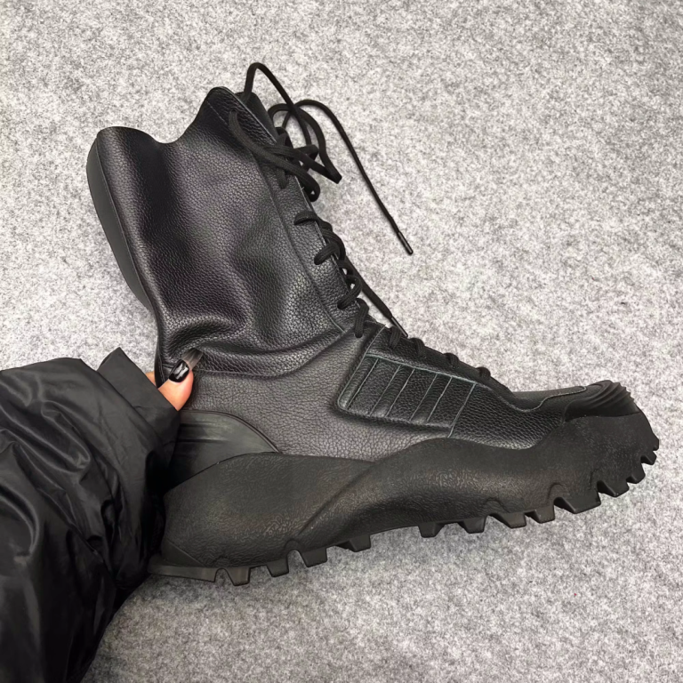 一部海外発売 / 2025年 11/21 発売】Willy Chavarria × adidas