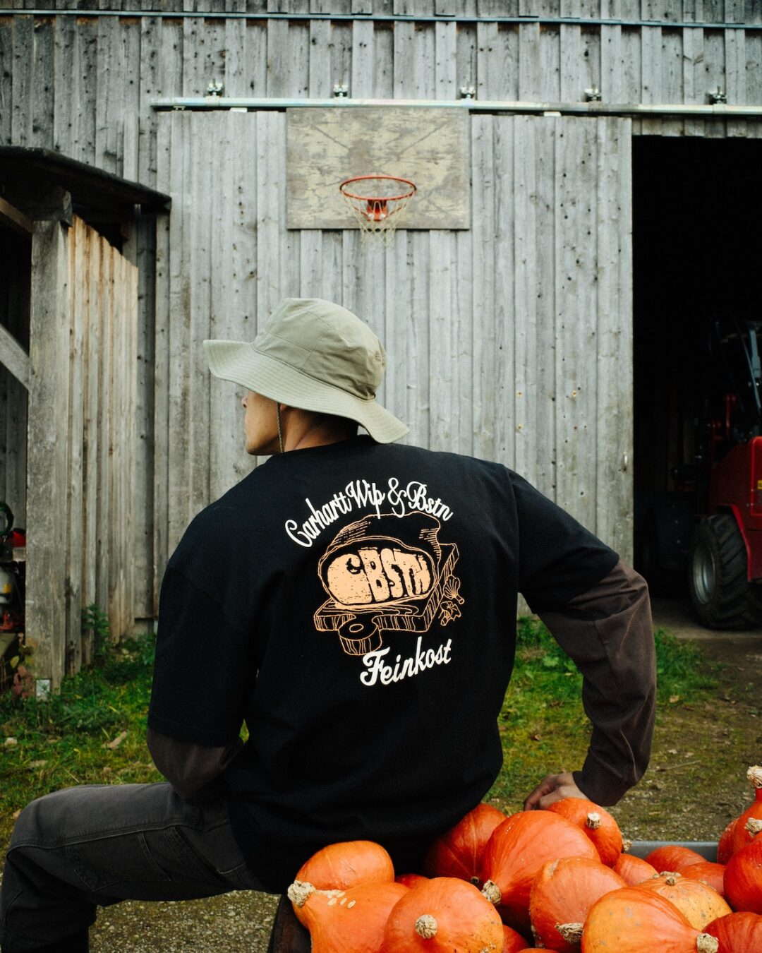 Carhartt WIP × BSTN “FEINKOST PACK”が2025年 11/8 発売 (カーハート ボストン)