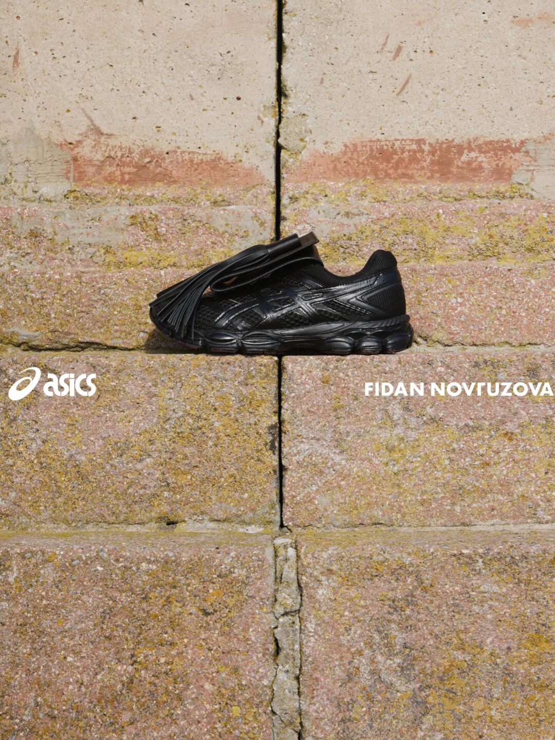 【2025年 10/31 発売】FIDAN NOVRUZOVA × ASICS GEL-CUMULUS 16 “Black/Dark Cherry” (フィダン・ノブルゾバ アシックス ゲルキュムラス)