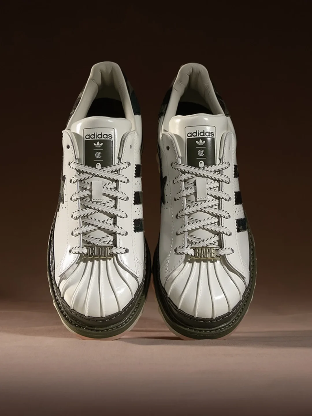 【2025年 12/5 発売予定】CLOT × A BATHING APE × adidas Originals SUPERSTAR BY E “OWHITE/BRANCH/OLICAR” (クロット ア ベイシング エイプ アディダス オリジナルス スーパースター) [KJ1473]