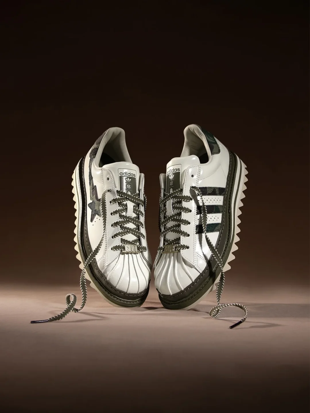 【2025年 12/5 発売予定】CLOT × A BATHING APE × adidas Originals SUPERSTAR BY E “OWHITE/BRANCH/OLICAR” (クロット ア ベイシング エイプ アディダス オリジナルス スーパースター) [KJ1473]