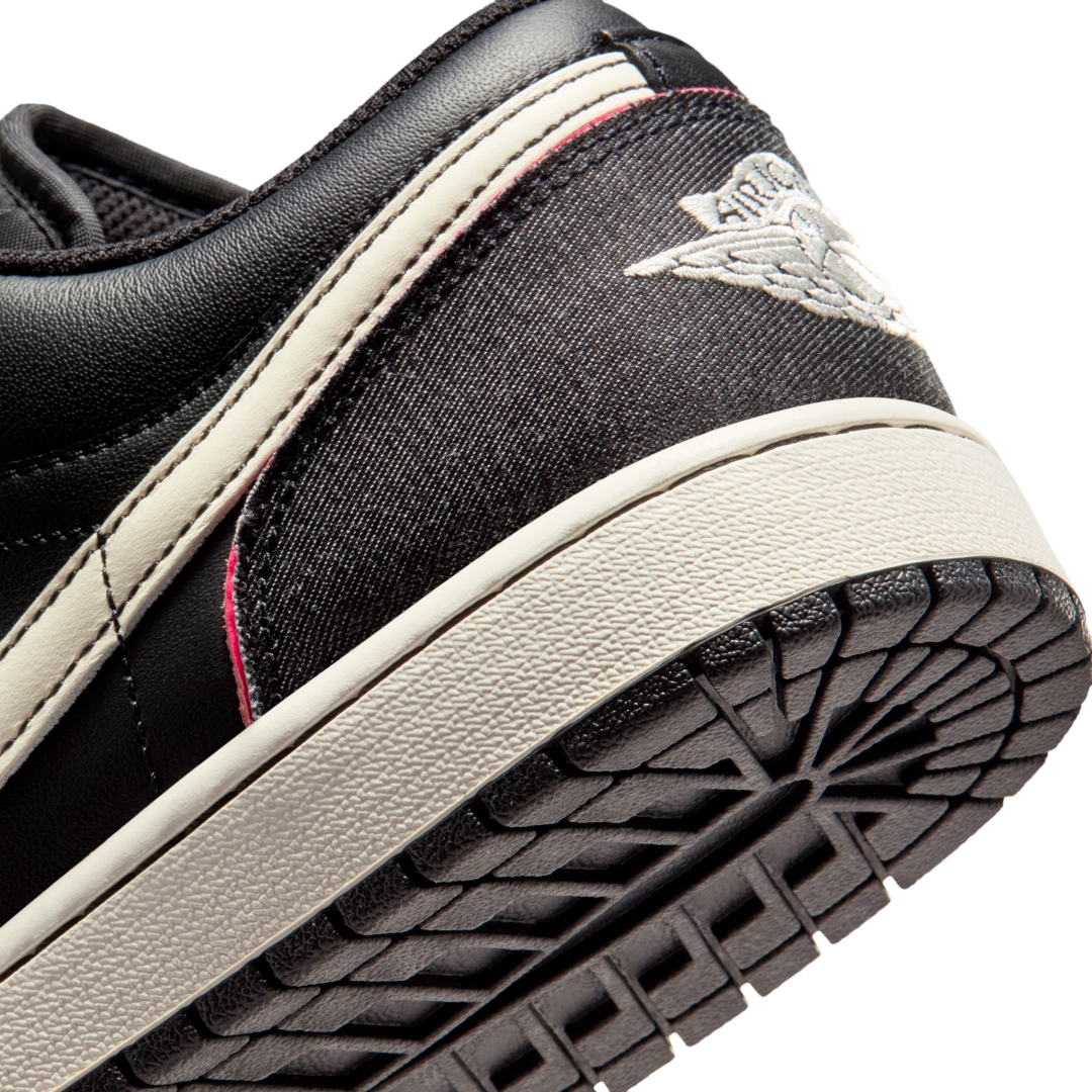 【2025年 12/29 発売】NIKE AIR JORDAN 1 LOW “Black Denim//Racer Pink” (ナイキ エア ジョーダン ロー “ブラックデニム/ピンク”) [IR0842-010]