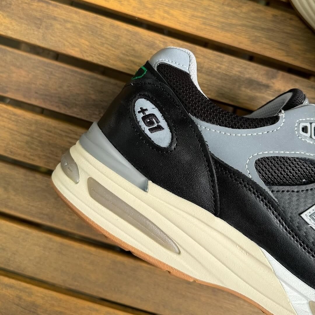 【2025年 11/15 発売】Up There × New Balance 991v2 Made in England (アップゼア ニューバランス)