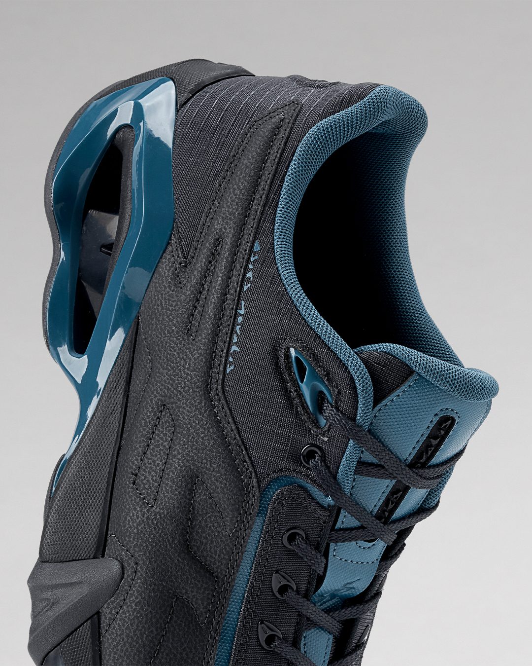 【2025年 11/27 & 12/4 発売】KIKO KOSTADINOV × ASICS GEL-TEREMOA (アシックス キコ・コスタディノフ ゲル テレモア) [1203A825.022]