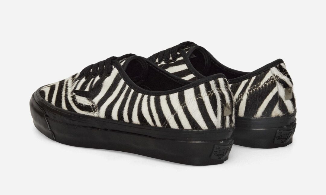 【2025年 12/9 発売】Life is Unfair × VANS “Pony Hair AUTHENTIC & HALF CAB” Marshmallow/Zebra (ライフ・イズ・アンフェア バンズ) [VN000EJGKIG1/VN000EAKZBR1]