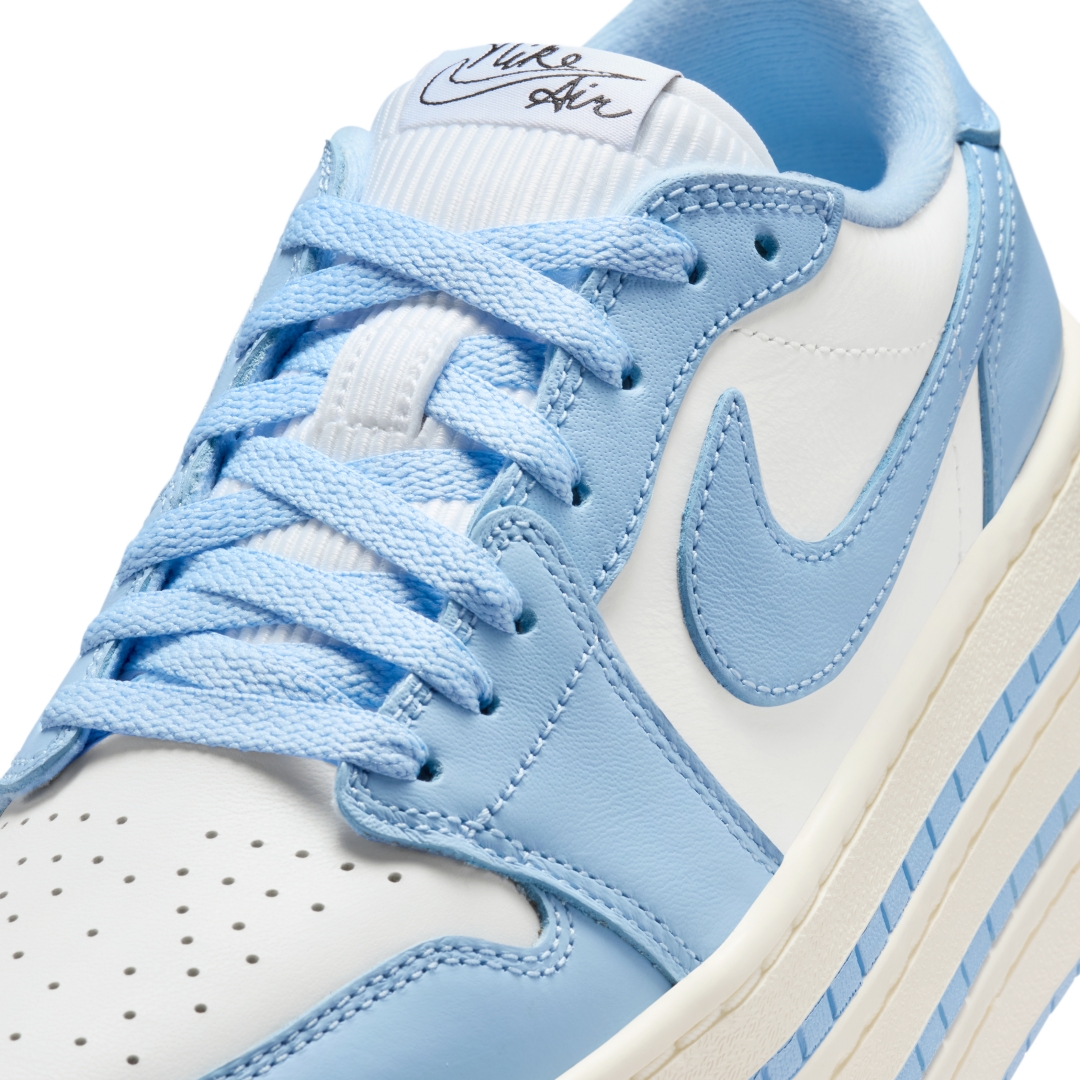 【2026年 発売予定】NIKE W AIR JORDAN 1 TRIPLE STACK “UNC/White/Psychic Blue” (ナイキ エア ジョーダン トリプルスタック “ホワイト/サイキックブルー”) [HV8288-402]
